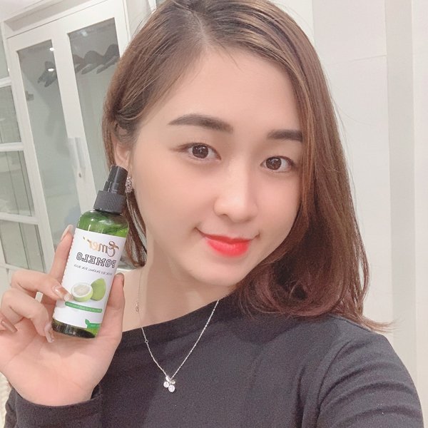 Xịt tóc bưởi Emer